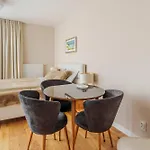 Апартаменты Apart111 Kasprowicza 20c Basen W Cenie Колобжег