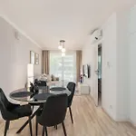 Apart111 Kasprowicza 20c Basen W Cenie Апартаменты
