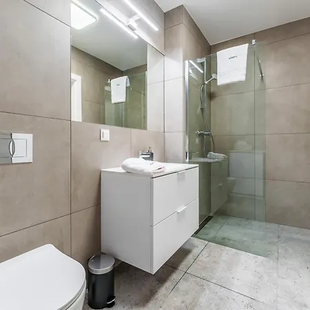 Apart111 Kasprowicza 20c Basen W Cenie * קולובז'ג